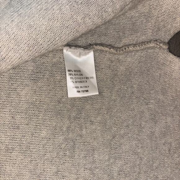 A.ida Gray Wool Sweater Cardigan Size Large Wool Blend Italy Pockets - Picture 7 of 10